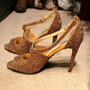 Light gold Blue by Betsey Johnson shoes 9.5